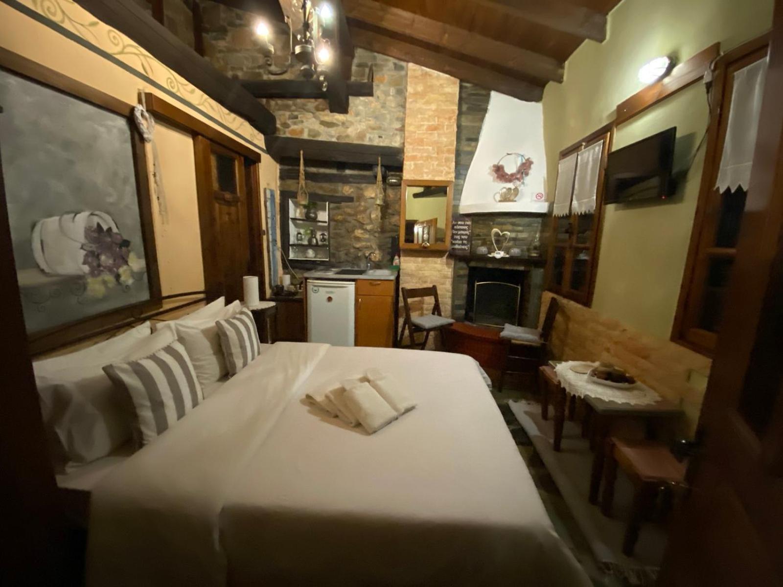 Traditional Guesthouse Erato Palaios Panteleimonas Luaran gambar